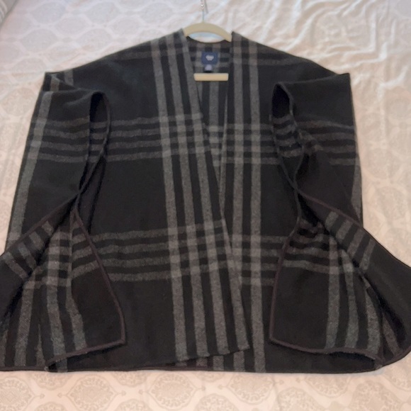 Gap Plaid Sweater Poncho size xs/s - Picture 6 of 6
